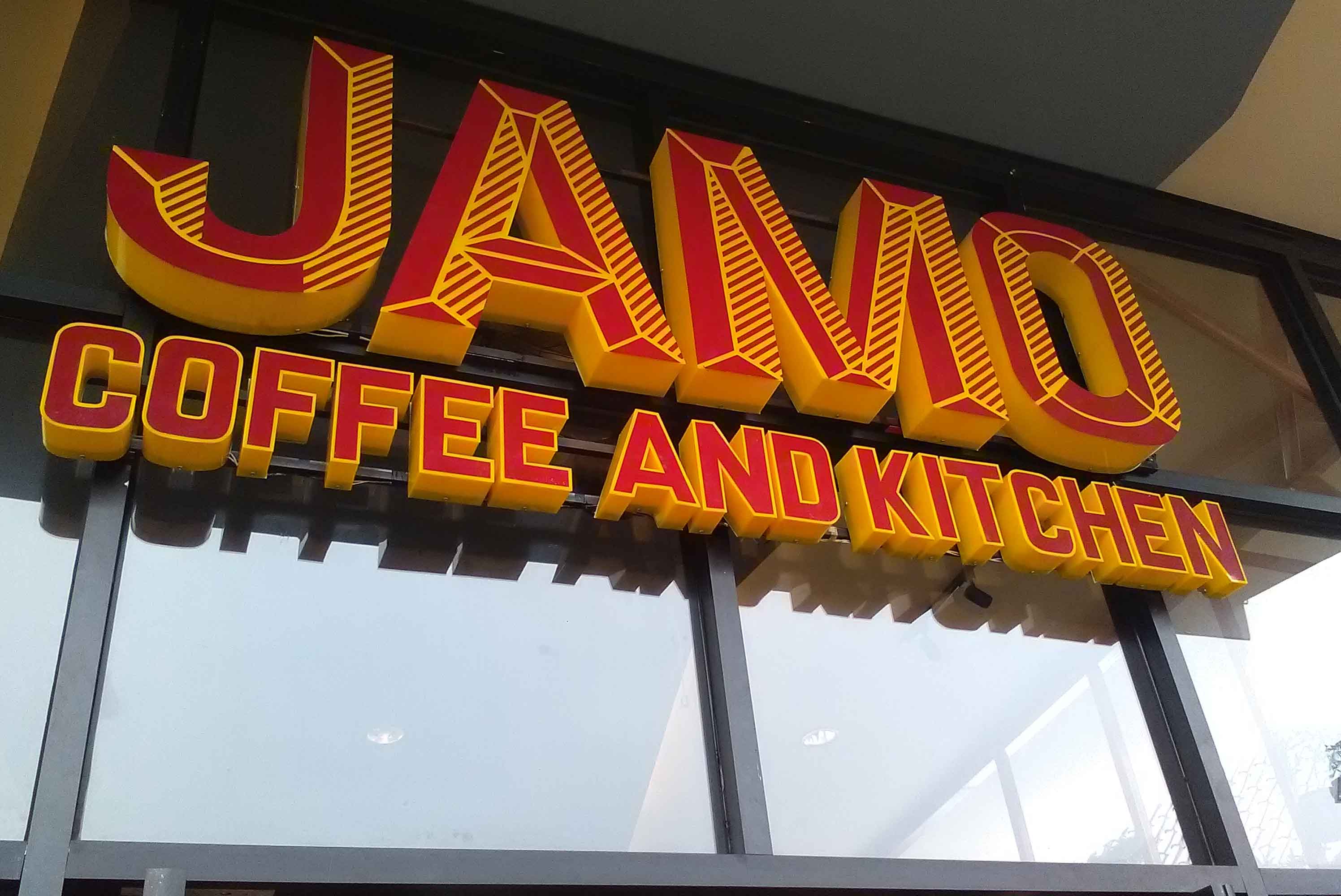 Caution : Peresmian Grand Opening Kafe Jamo Coffee and Kitchen, di Jalan Jendral Sudirman, Pahoman, Bandarlampung
