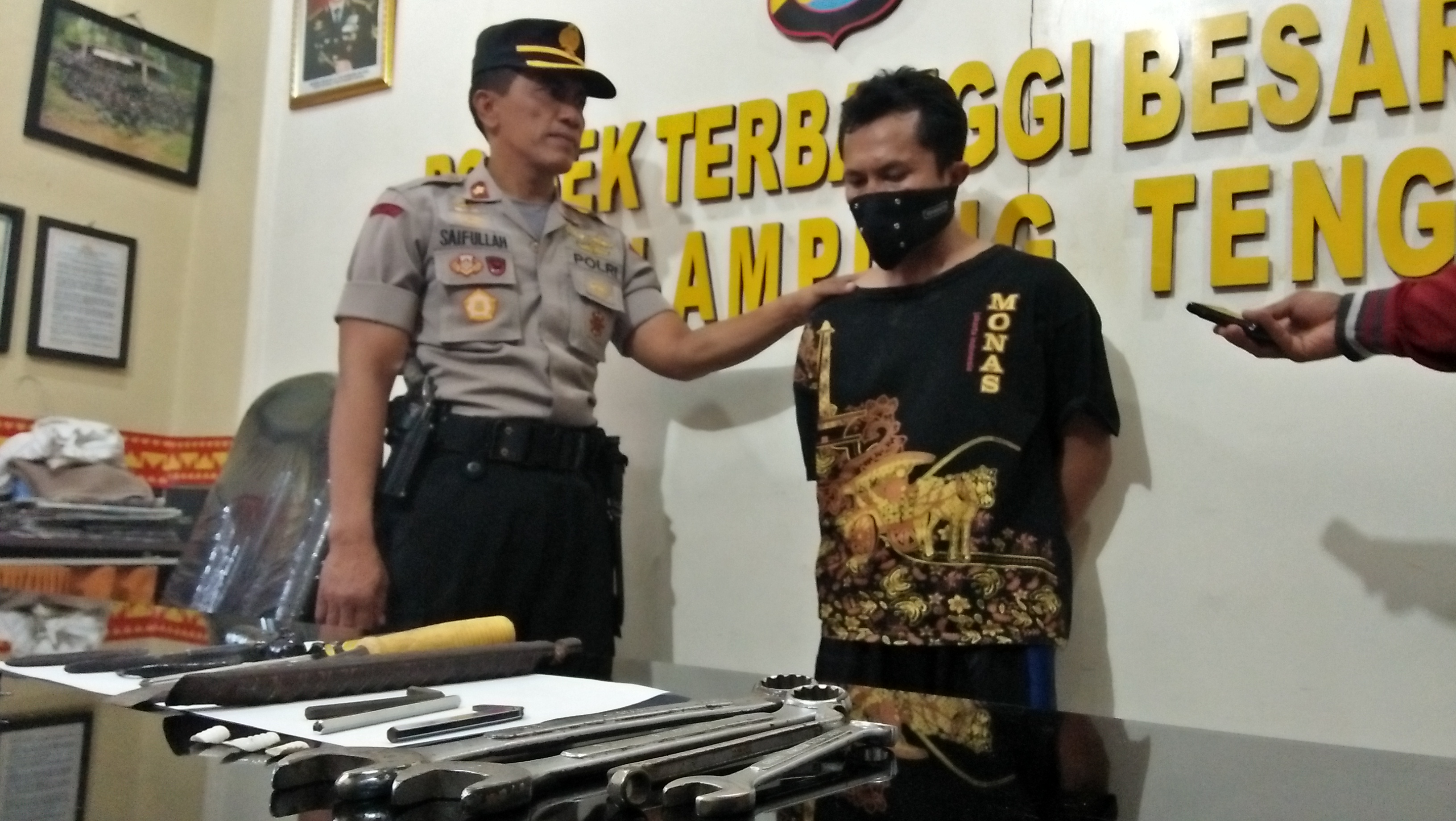 Mugiono (32) ditangkap polisi setelah empat kali mencuri sepeda motor di Terbanggi Besar, Lampung Tengah. (Lampungnews/Zir)