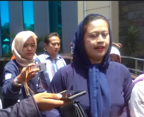 Umi Kulsum Istri M Pansor (Lampungnews/Adam)