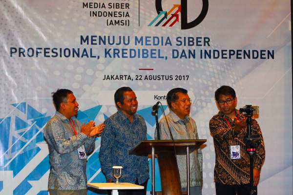 Pembukaan Kongres I Asosiasi Media Siber Indonesia
