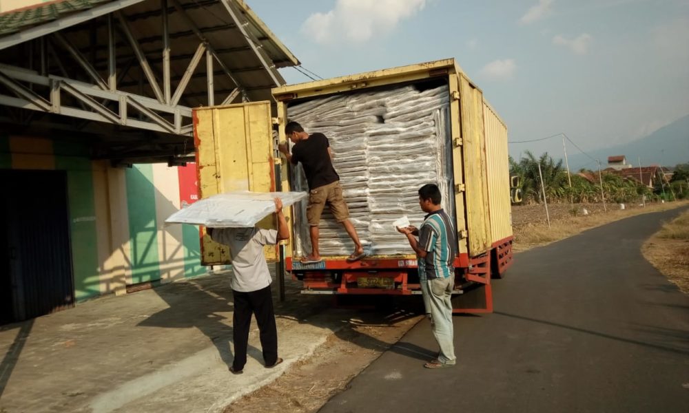 KPUD Lampung Selatan Siapkan Logistik Pemilu 2019 